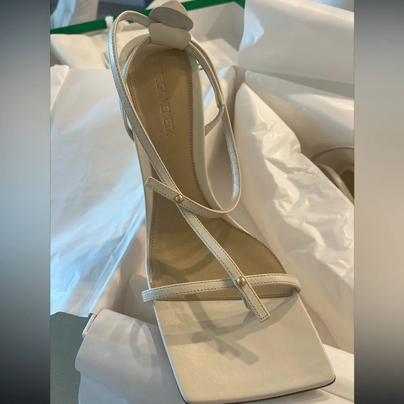 NEW Bottega Veneta White Stretch T Strap Heel Sandals Size 36 - Picture 2 of 7